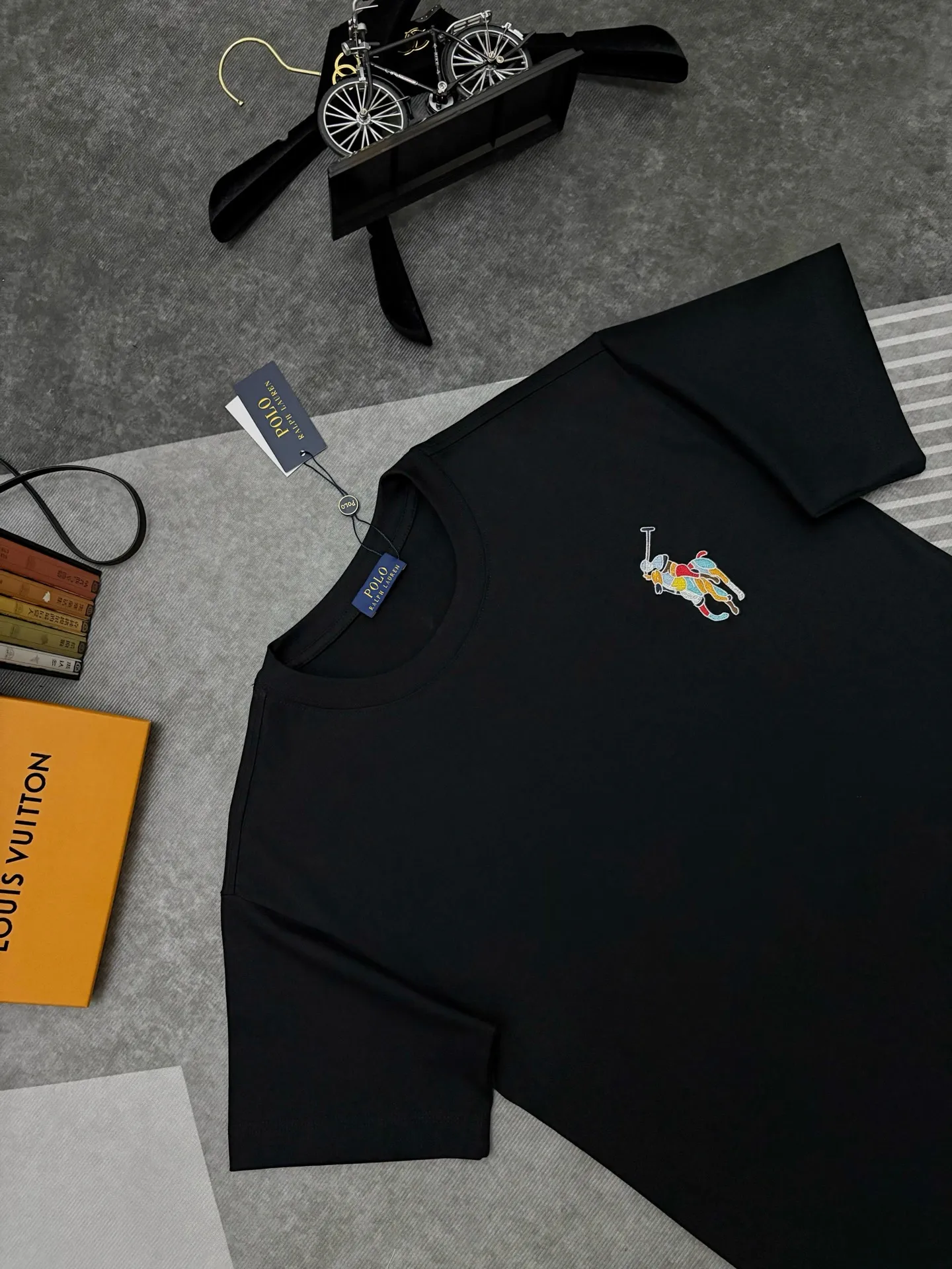 POLO T 【POLO ， 】 New Arrival ， Premium Versatile ， Same Style POLO ， ， ， ， Classic 。 ， ， ， ， ， ， ， ！！ ， ， 。 ， 。 ， ， ！！ Sizes：S、M、L、XL、XXL